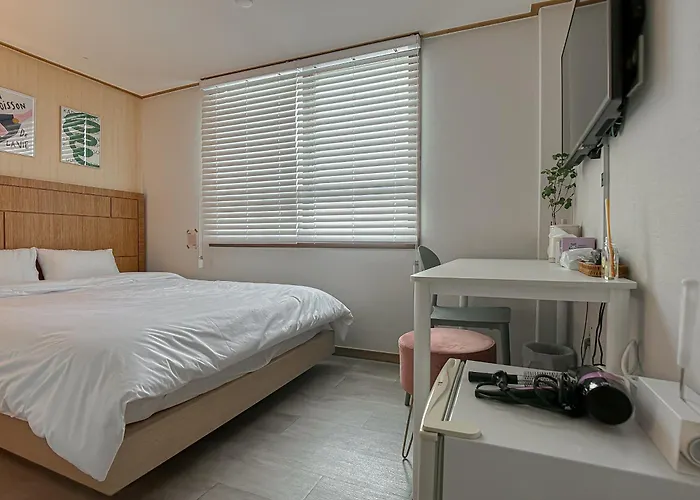 ホテル Bnb *
